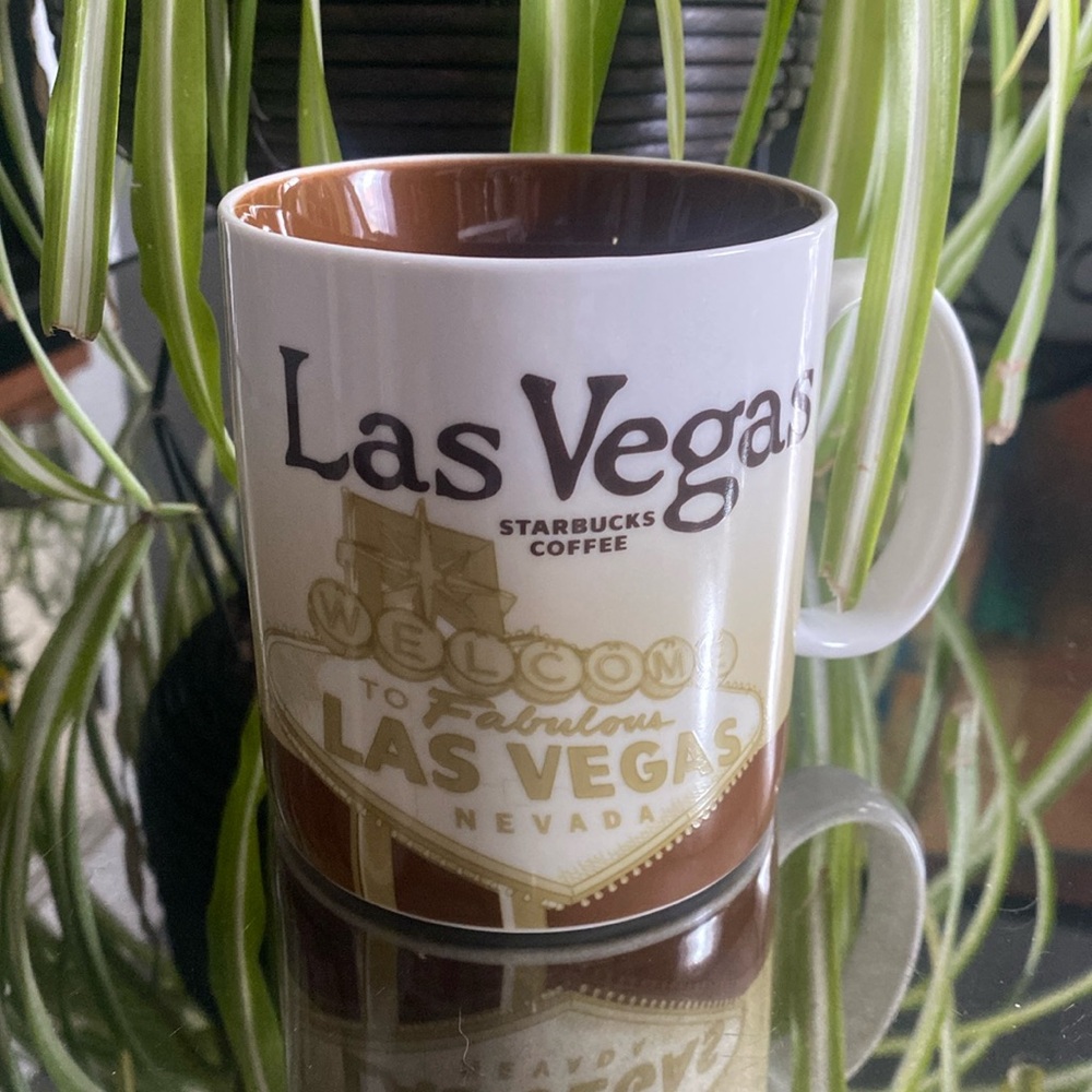 Starbucks Las Vegas Ceramic Coffee Tea Mug Oversized 2011 Collector Seri…